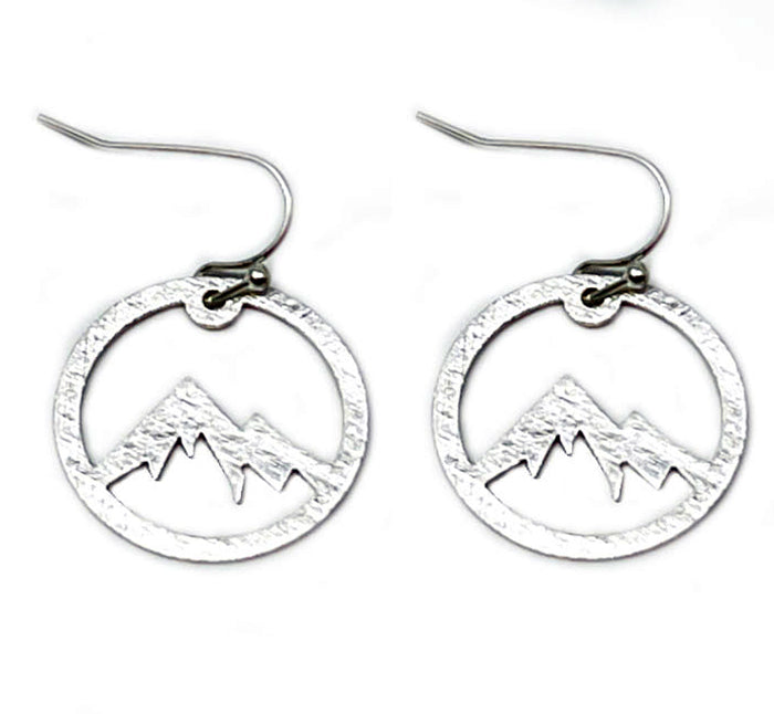 Mountain Cutout In Circle Earrings