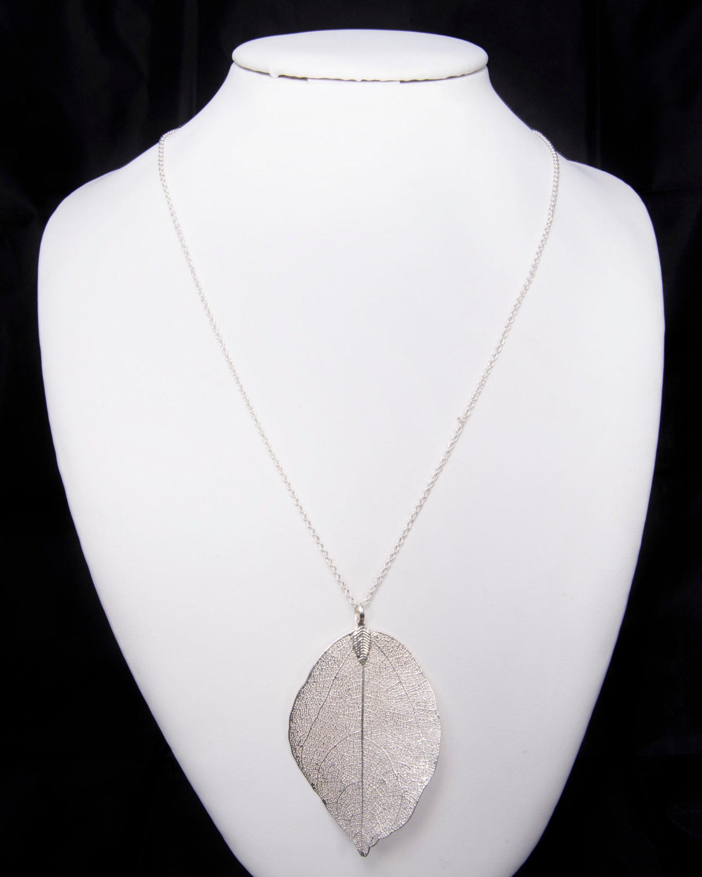 Leaf - Silver Necklace