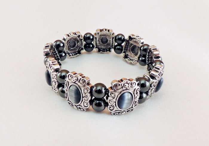 Magnetic Therapy Stretch Bracelet.