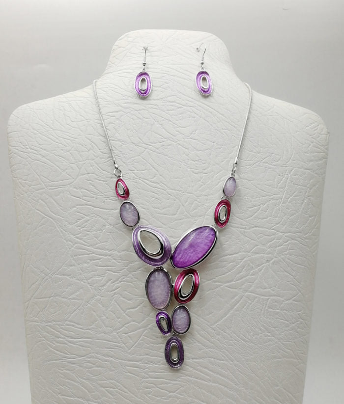 Purple Cluster Of Ovals V Design N/E Set