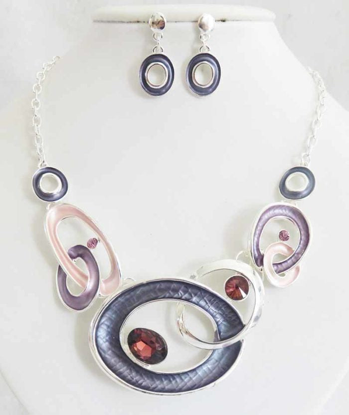 Chain of Ovals w/ Stones Purple/Pink N/E Set