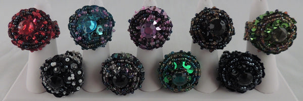 Circle w/ Gem Beaded Stretch Ring